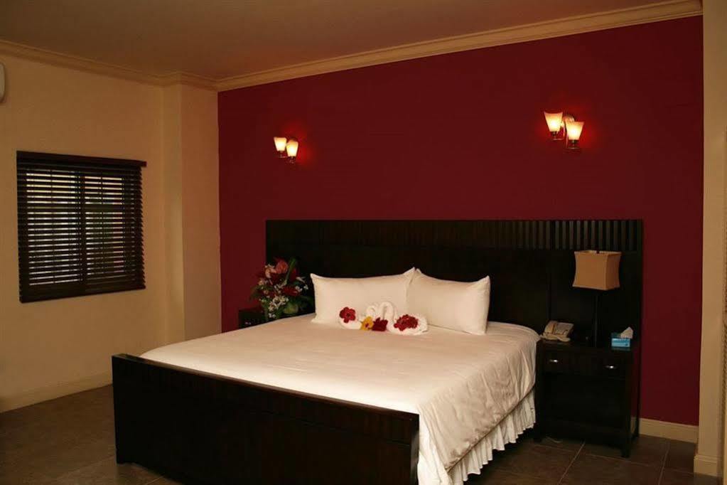 The Wexford Hotel Montego Bay Phòng bức ảnh